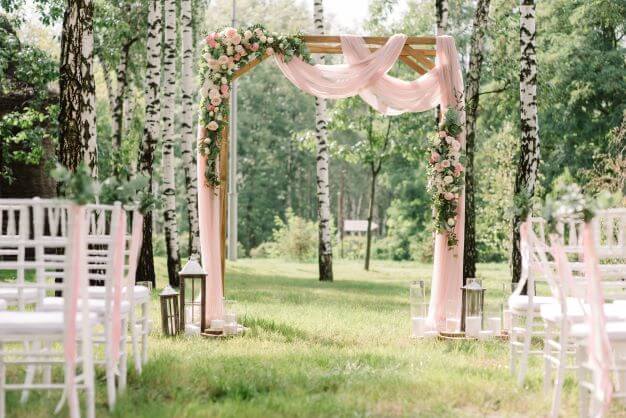 Wedding outside on a budget