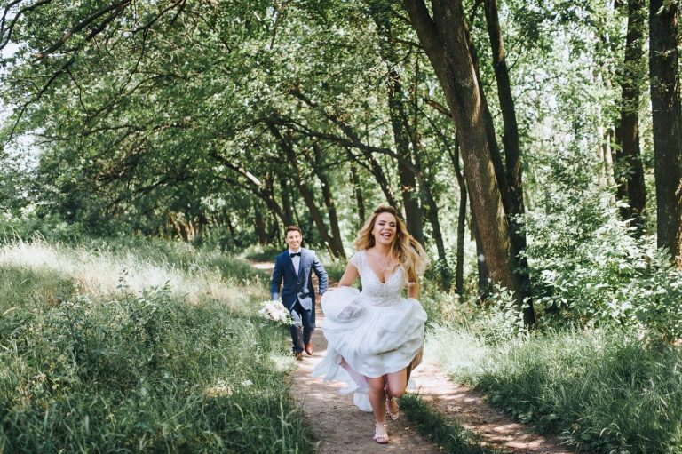 running bride