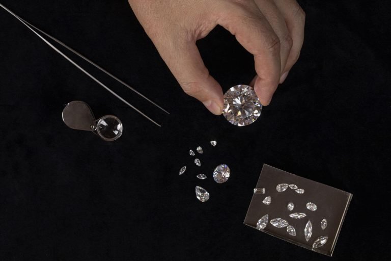 Are lab diamonds the future? 3 Diamonds of different cuts and sizes