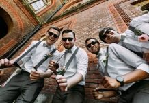 How to Choose Your Groomsmen