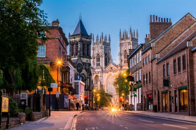 Top UK Honeymoon Destinations: #5 Honeymoon In York 1 honeymoon in York