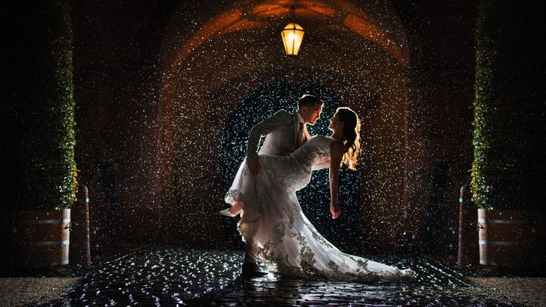 How to Make the Most of Your Wedding Photographer: A Complete Guide 5 stunning wedding photography